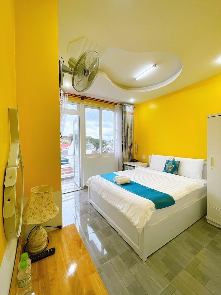 Hai Long Vuong Hotel 18/80