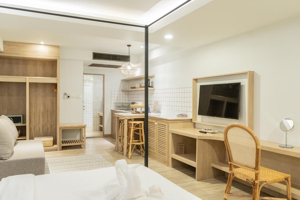 Amaka Bed Breakfast 57/67