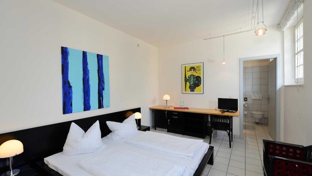 Art Hotel Weimar 4/58