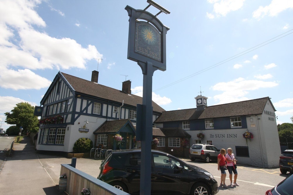 The Sun Inn 47/56