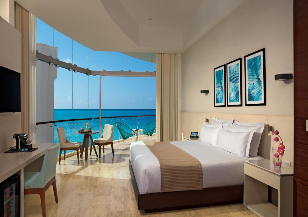 Altitude, Suite, Partial Ocean View, Corner، Altitude By Krystal Grand Punta Cancun All Inclusive 4/7