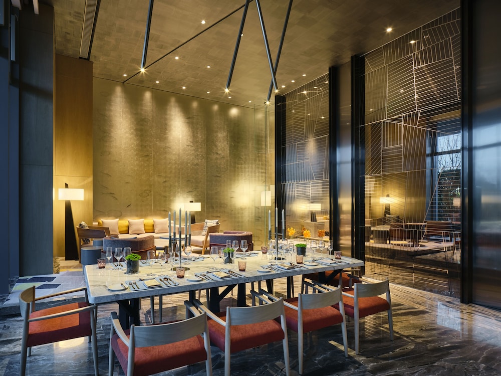 Crowne Plaza Qidong 55/74