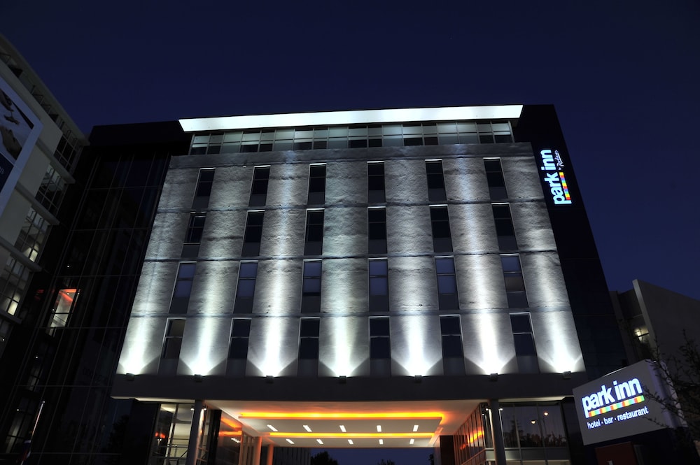 Park Inn Sandton Hotel 2/54