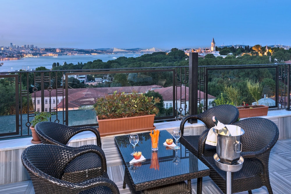 Agora Life Hotel Istanbul 41/50