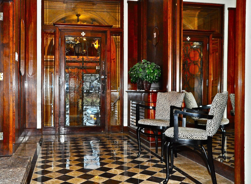 Le Manoir D Auteuil 61/78