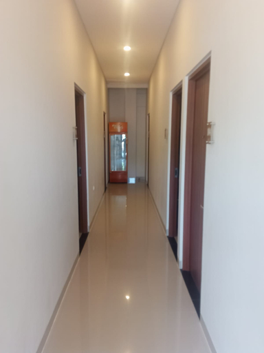 UpCity Express Hotel Semarang by Pillow 9/11