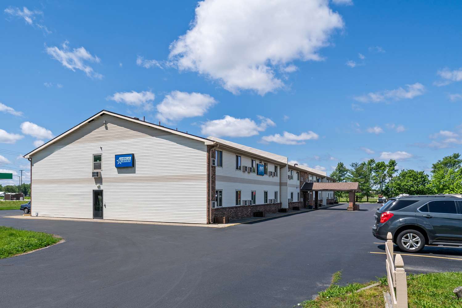 Americas Best Value Inn Decatur Il 29/32