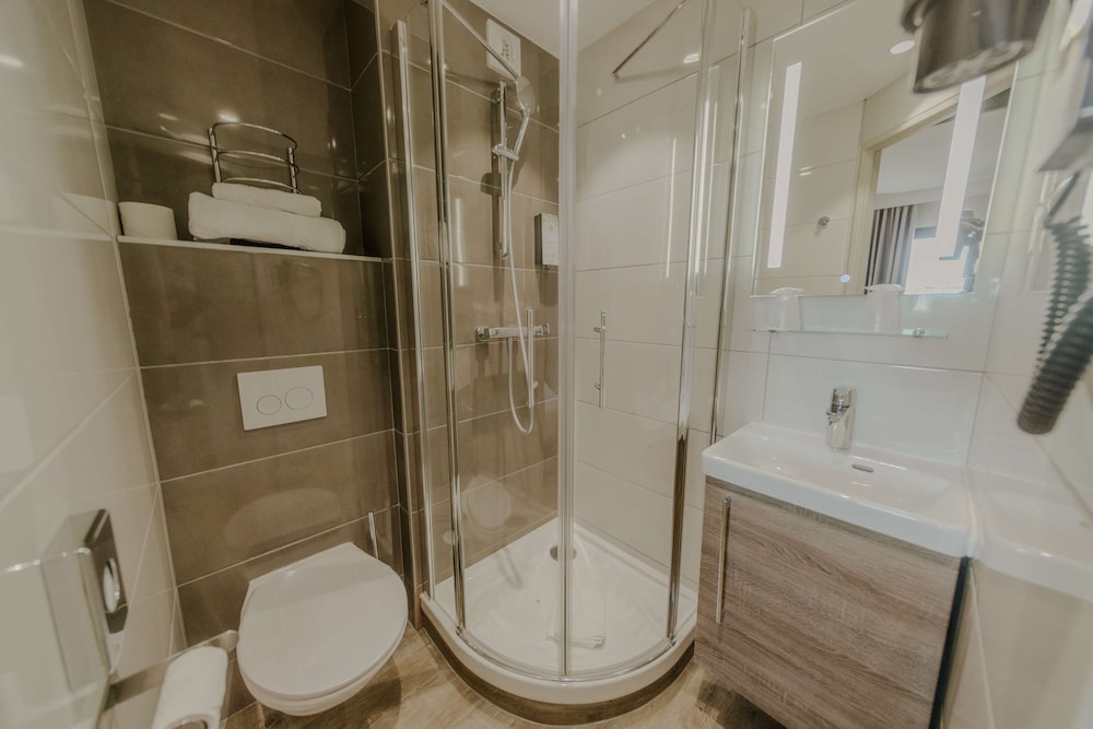 Kyriad Direct Orleans Nord - Cap Saran 48/50