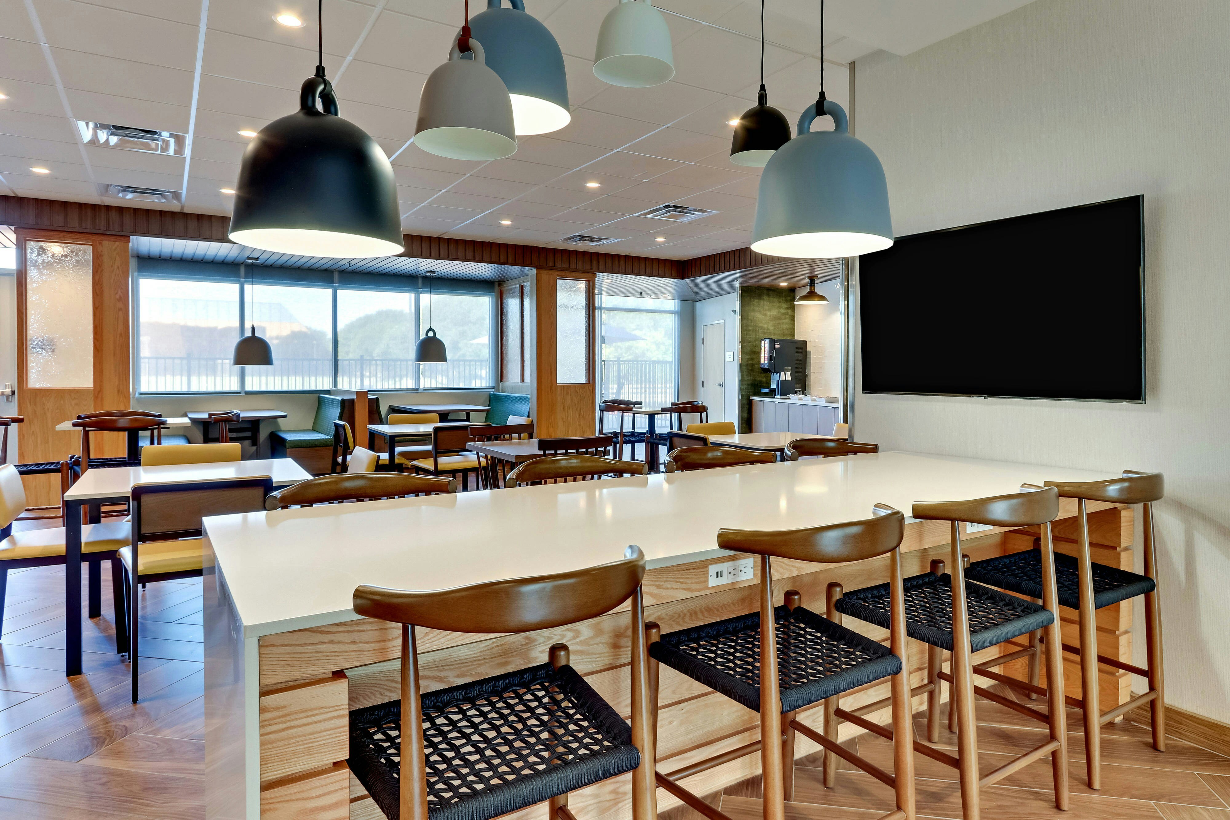 Fairfield Inn & Suites by Marriott Dallas Love Field 15/17