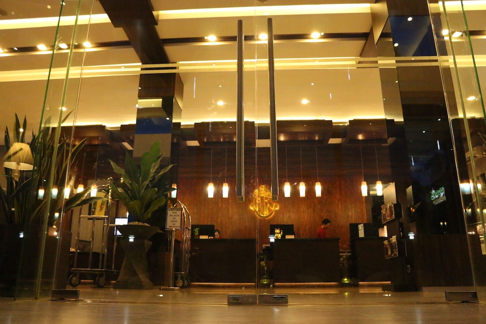 Roditha Banjarbaru 4/48