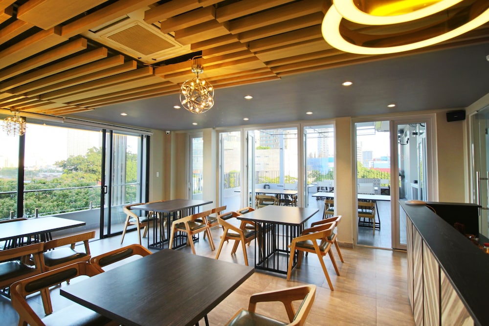 Binh Duong Hotel 37/42