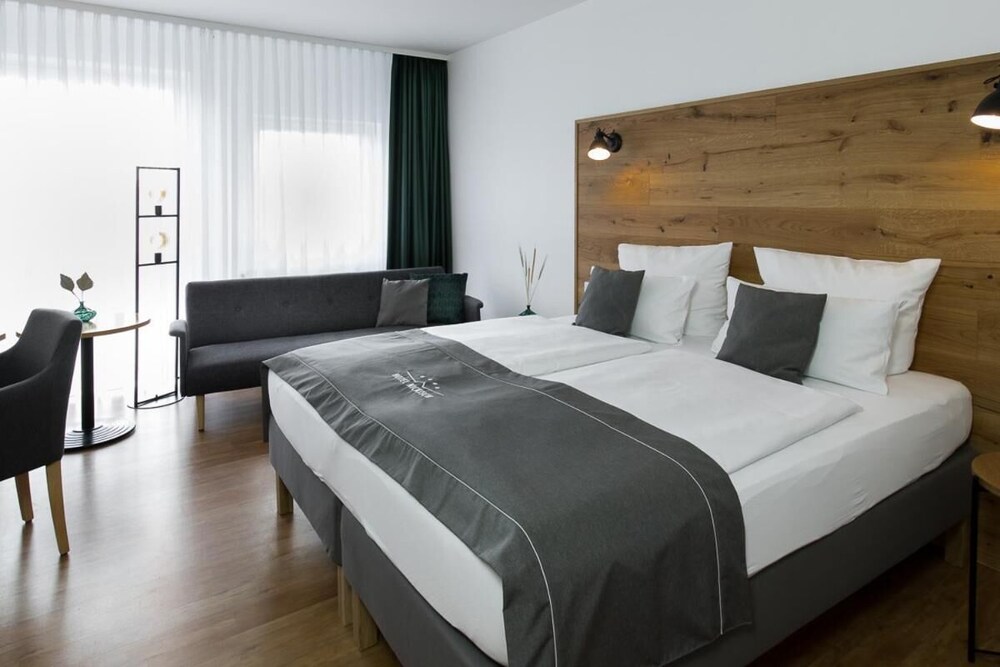 Hotel Nickisch 8/50