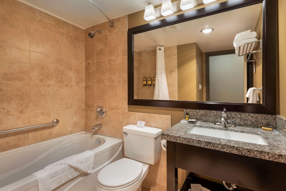 غرفة قياسية صغيرة بسرير كوين، Best Western Plus Baker Street Inn 3/9