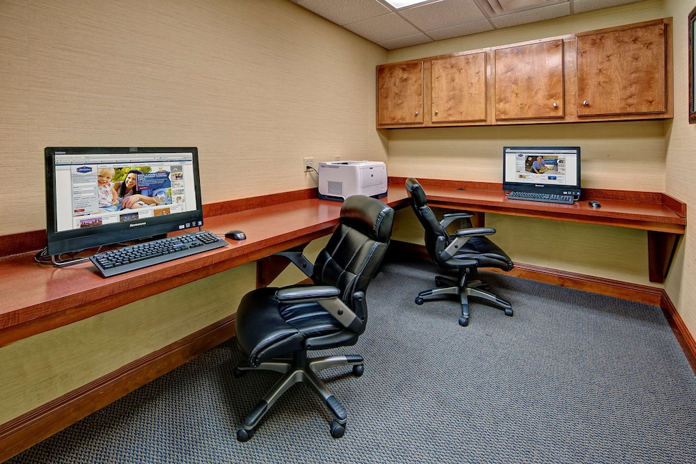 Hampton Inn Quincy 41/45