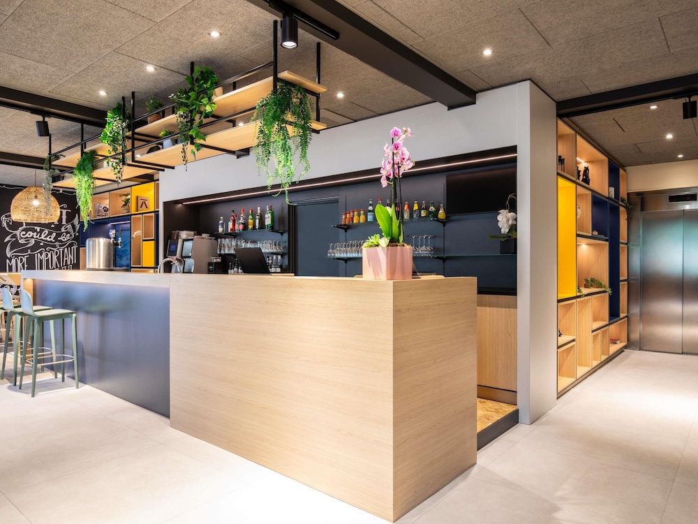 Ibis Paris Meudon Velizy 7/72