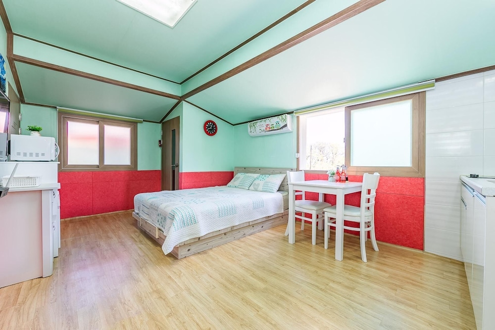 Namhae Gagopa Pension 15/50
