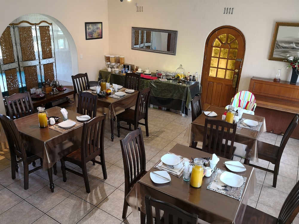 All Over Africa Guest House 23/36