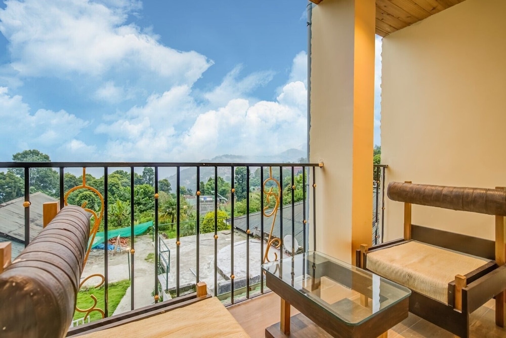 Summit Barsana Resort and Spa 20/34