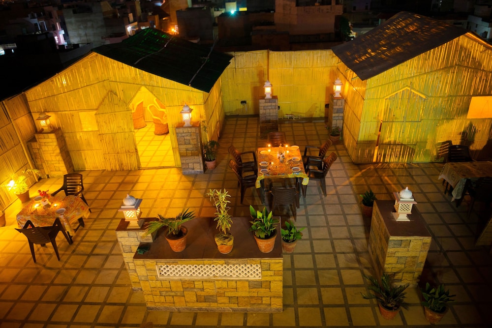 Rajputana Haveli 16/26