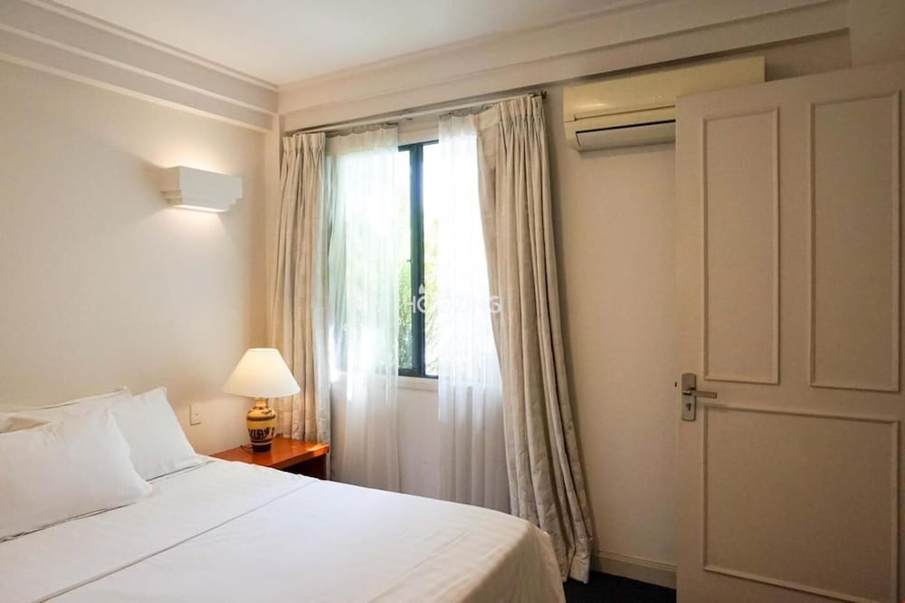 Saigon Apartments 29/72