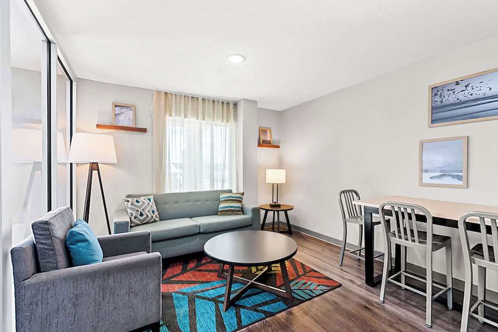 WoodSpring Suites Hudson Port Richey 21/33