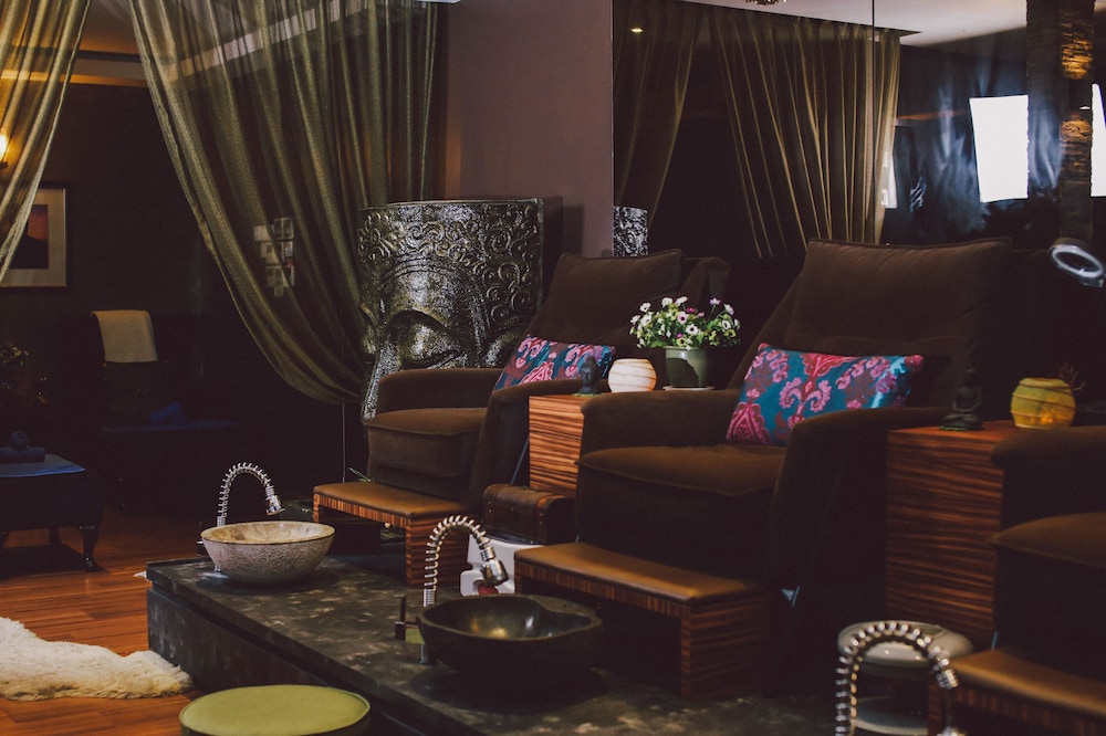 Hotel Granada Johor Bahru 49/70