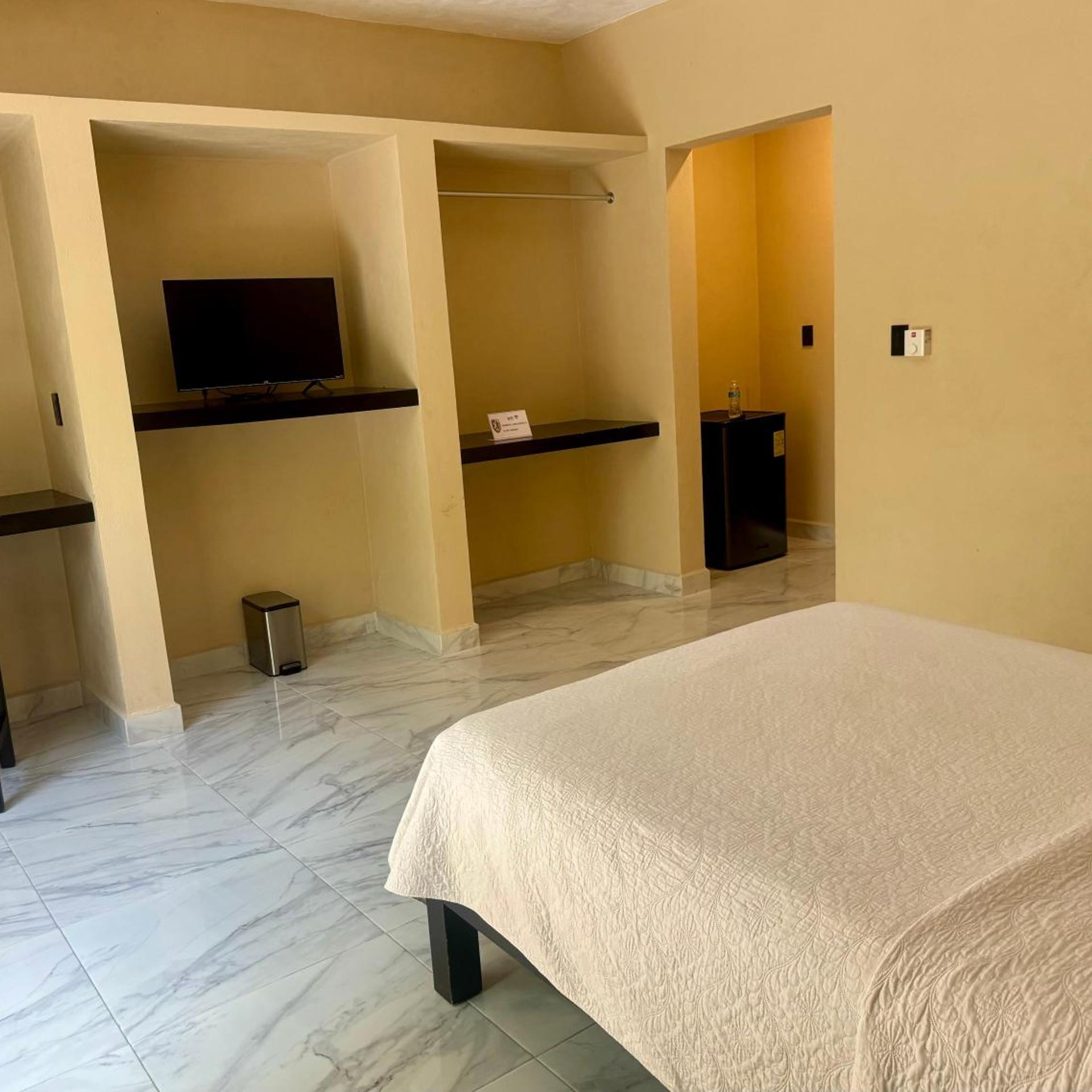 Hotel Avila 27/41
