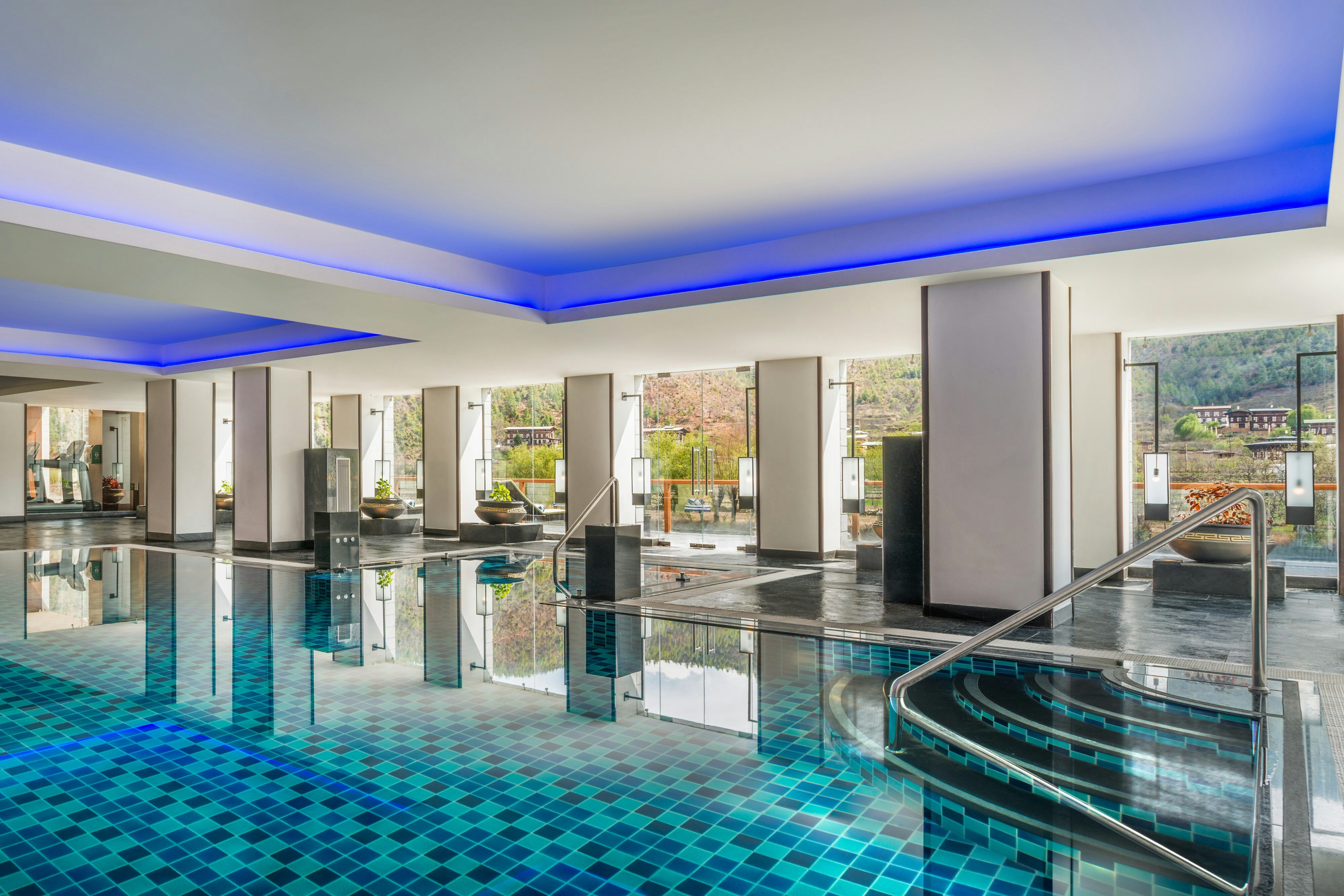 Le Meridien Paro Riverfront 4/14