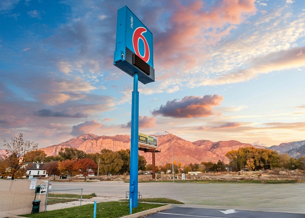 Motel6 Ogden, UT- Downtown 60/64