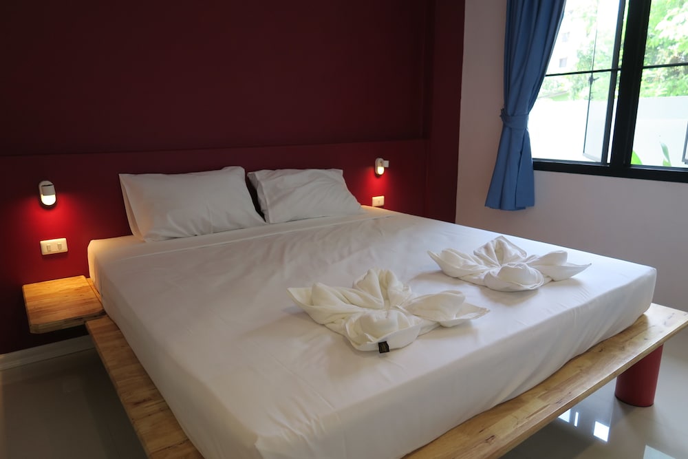 BASIC, KING BED