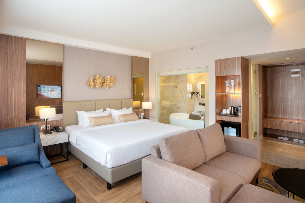 Ambassador Suite