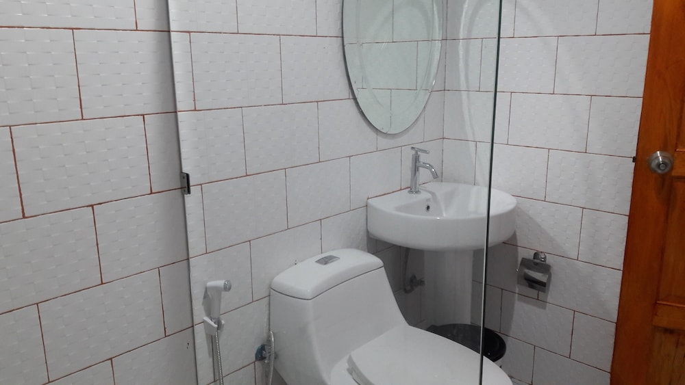 Tamarind Twin Resort 44/49