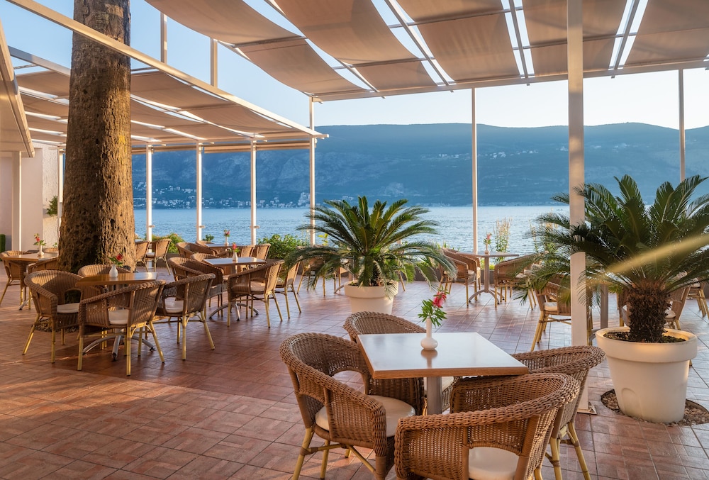 Hunguest Hotel Sun Resort 48/67