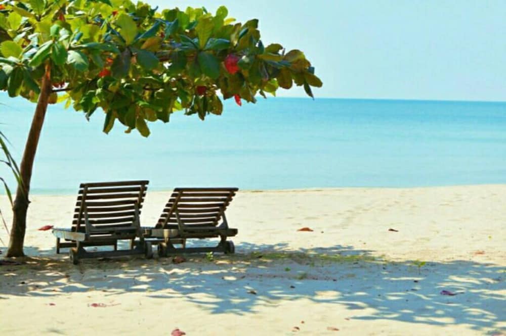 Blues River Resort Chanthaburi 56/64