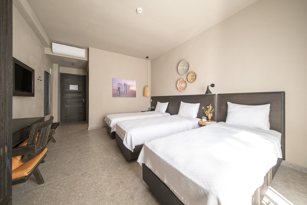 Kotinos Beach Hotel 13/47