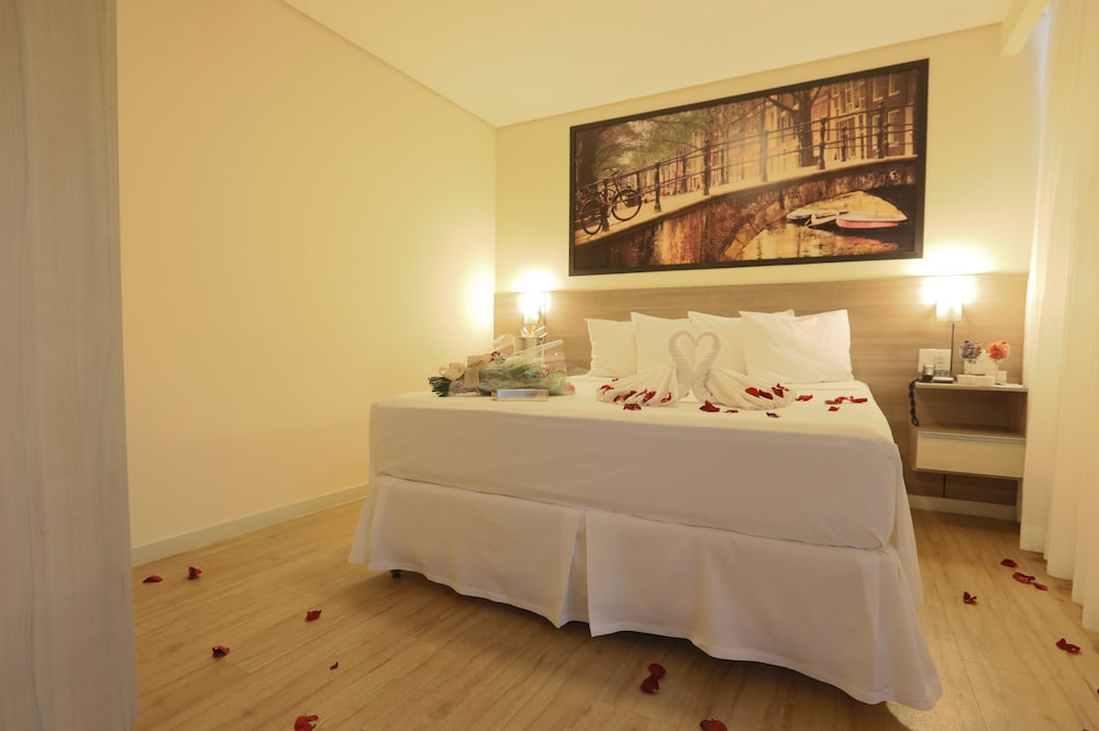 Hotel Amsterdam Montes Claros (ex. eSuites Montes Claros by Atlantica) 19/57