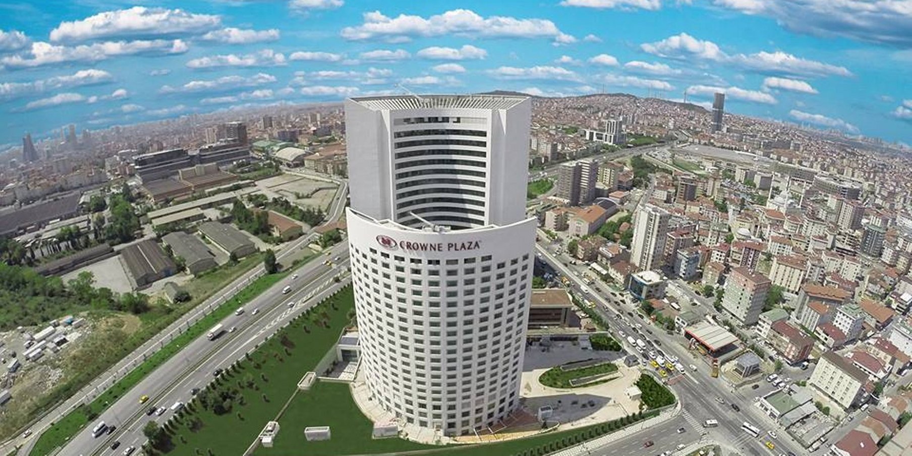 Crowne Plaza Istanbul Oryapark 7/76