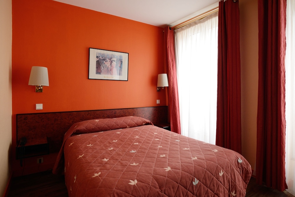 HOTEL PIERRE NICOLE 16/53