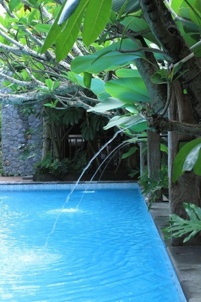 Rumah Batu Boutique Hotel 59/62
