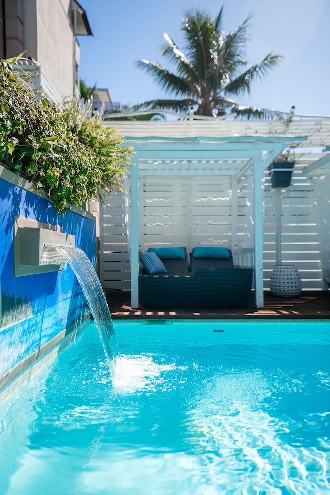 Hotel Le Lagon 47/50
