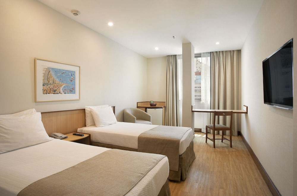 SUPERIOR, EXECUTIVE, TWIN BEDS, CITY VIEW