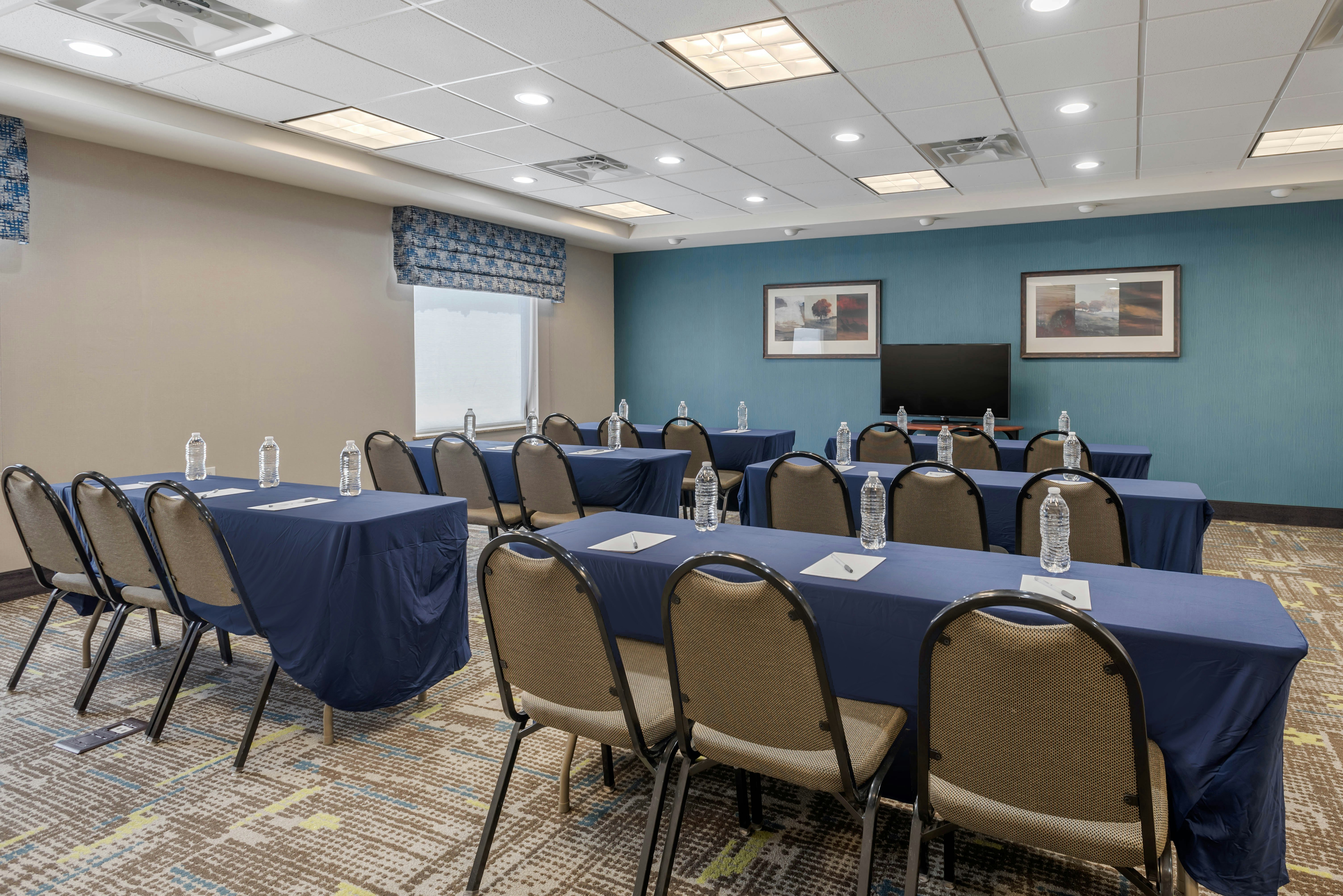 Hampton Inn Alamosa Co 33/37