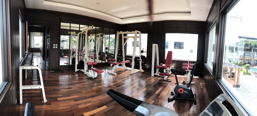 SWISS-BELHOTEL BORNEO BANJARMASIN 36/64