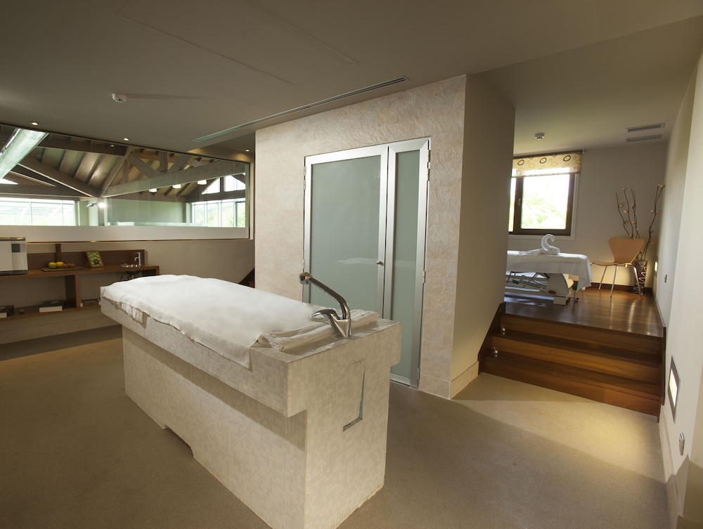 Spa Attica 21 Villalba 41/75