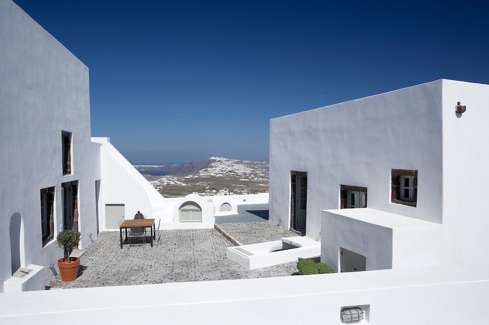 Villa Fabrica Santorini 1/36
