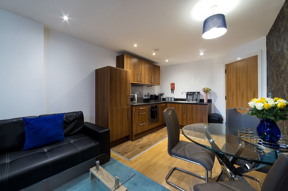 Comfort Zone Parkside Apartments 33/50