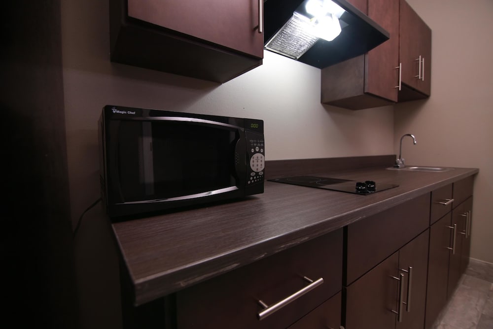 Home Inn And Suites 31/49
