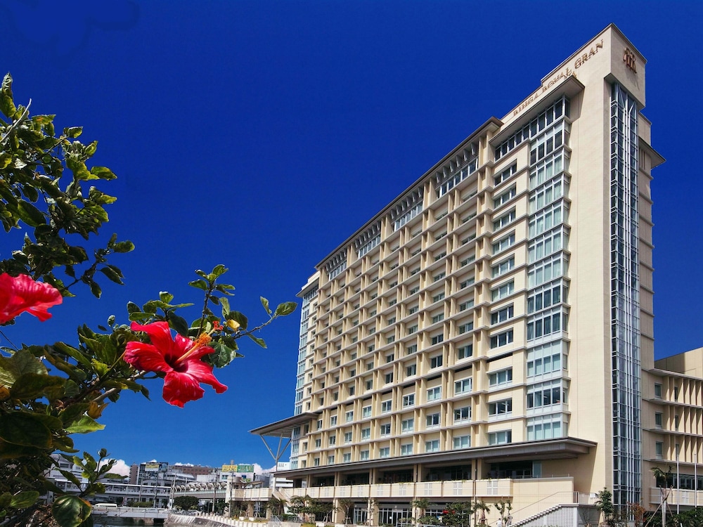 Rihga Royal Gran Okinawa 4/74