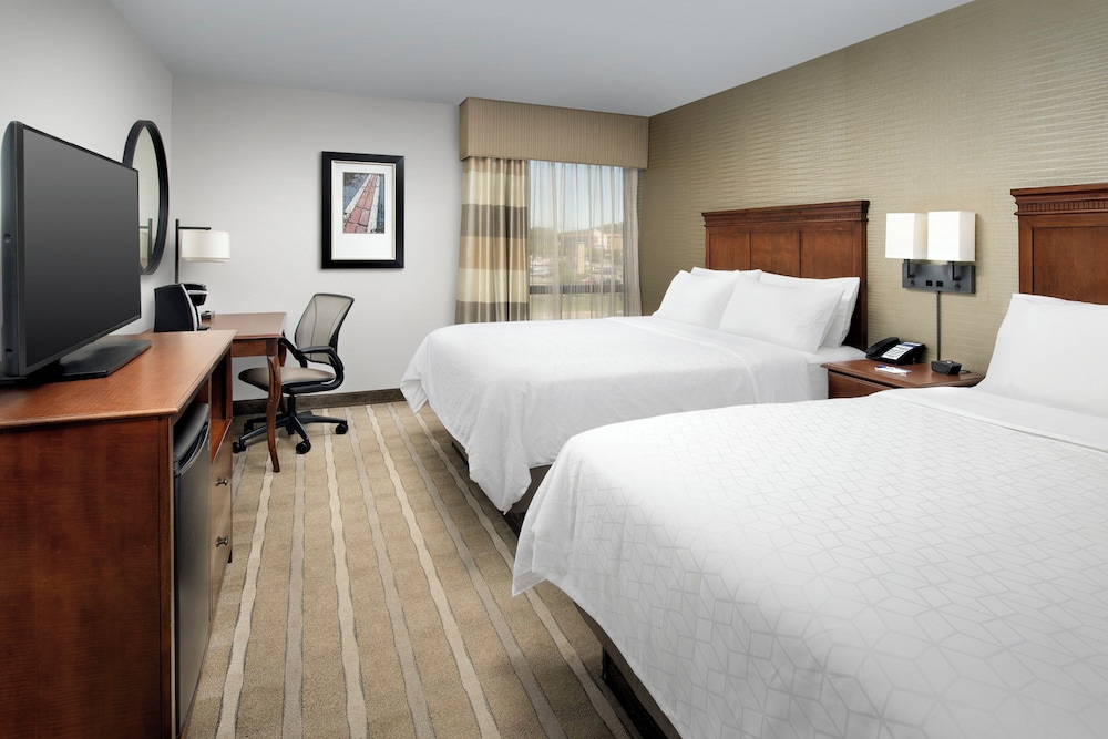 Standard, 2 Double Beds, Accessible