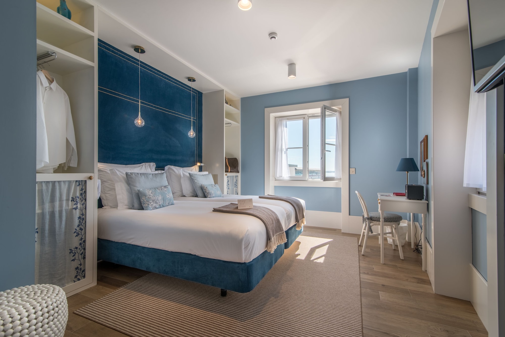 غرفة سوبيريور بسرير مزدوج أو سريرين منفصلين بإطلالة على النهر، Lx Boutique Hotel 2/3